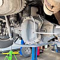 OEM Dana M300 stock cover on a 2017 F350