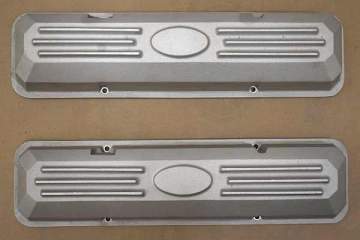 Small Block Chevy Valve Covers with Pad and Fins, SPECIAL 395