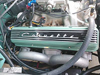 Chevrolet Corvette 1963L-1965 Valve Cover Decals (2 Pc Set) 327 Turbo Fire  250-300 Hp: GM CHEVELLE EL CAMINO MALIBU MONTE CARLO CHEVY CHEVROLET:  : Books